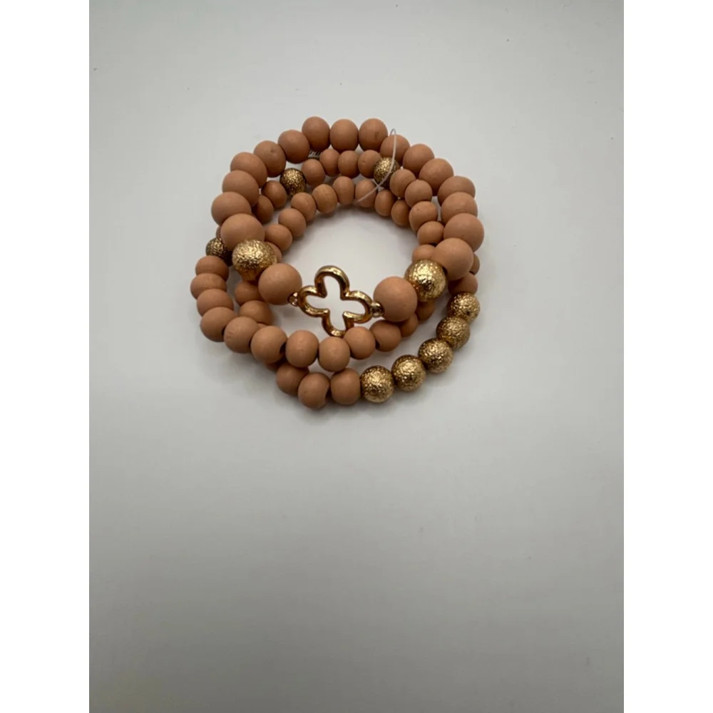 Clover Beige Gold Beaded Bracelet Set - Picture 2 of 3